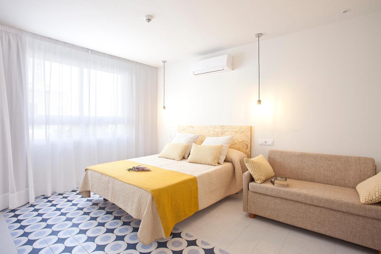 Bj Cala Morlanda Estudios (Adults Only) S'Illot  Exterior foto