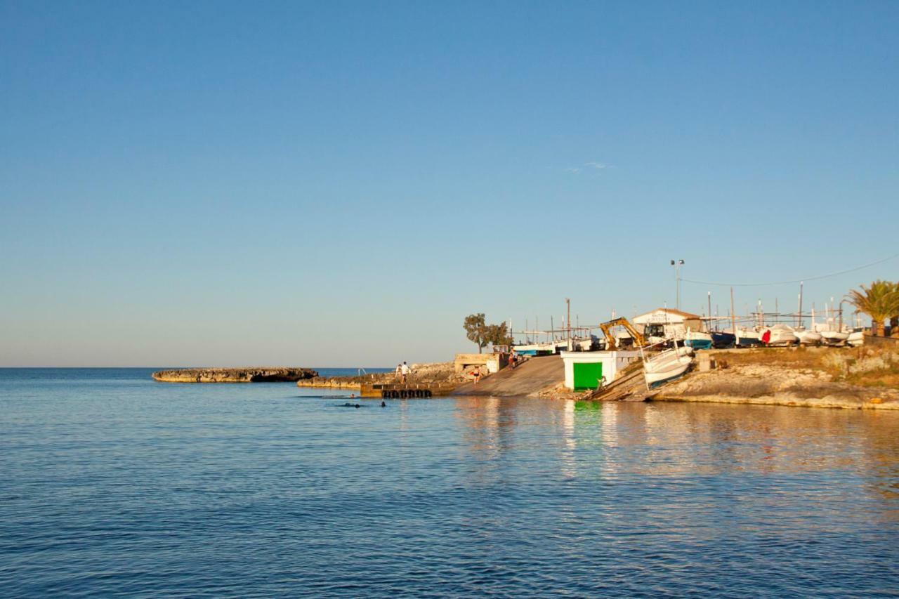 Bj Cala Morlanda Estudios (Adults Only) S'Illot  Exterior foto